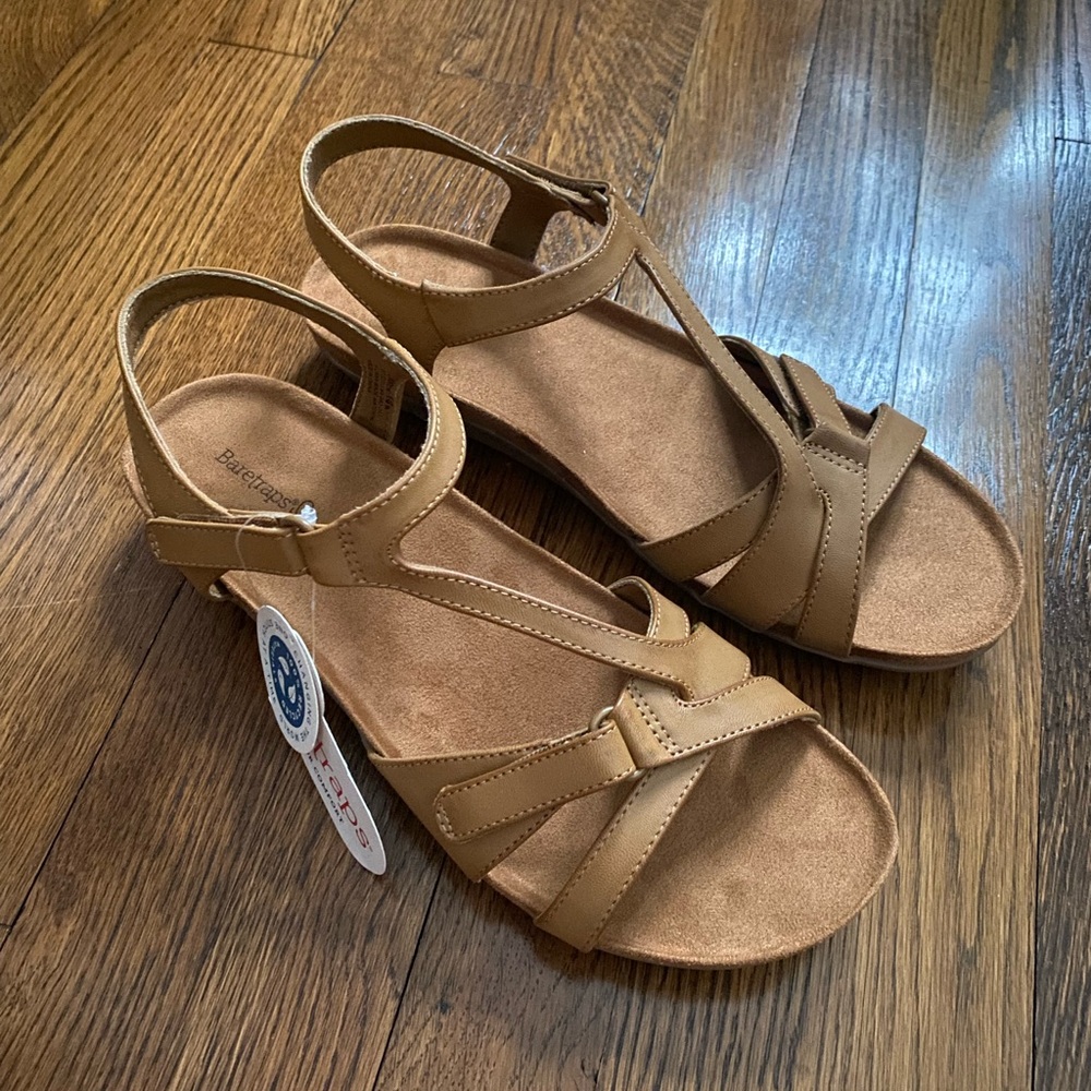 Baretraps JAXEN Women's Sandals Caramel Size 10 M Baretrap Tan Slides Shoes NEW